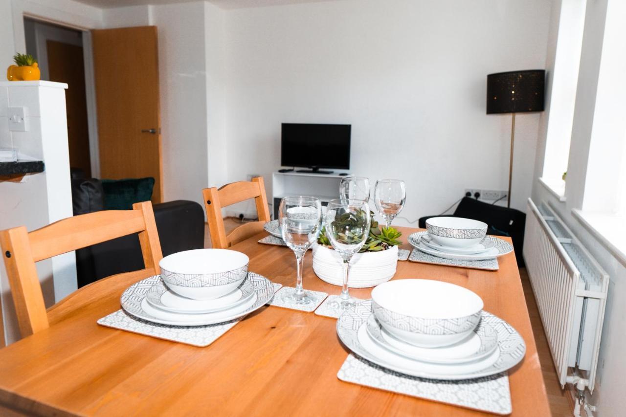2 Bedroom Hosted By Seren Liverpool